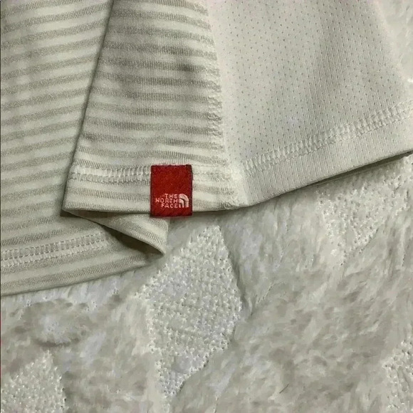 The north face - Picture 3 of 3